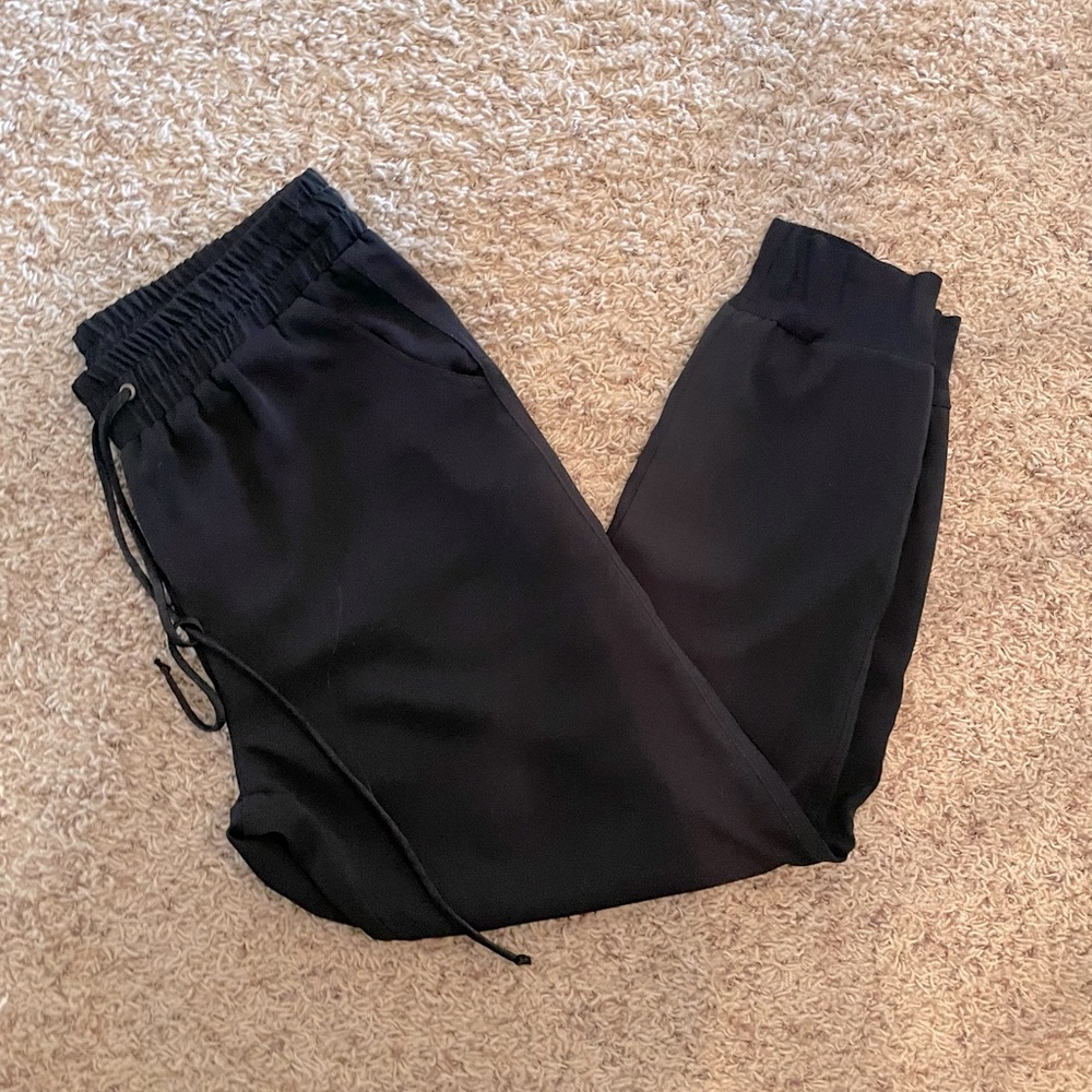 Harlowe & Graham Black Jogger Dress Pants